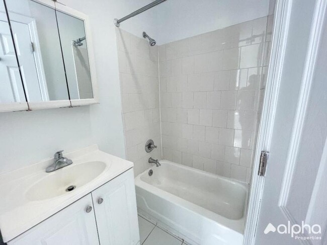 Foto del edificio - 2 bedroom in New York NY 10029