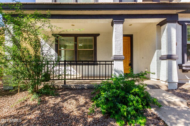 Building Photo - 1692 S Parkcrest Ct