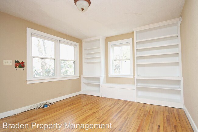 Building Photo - 3 br, 1 bath House - 500 Druid Ave Unit A