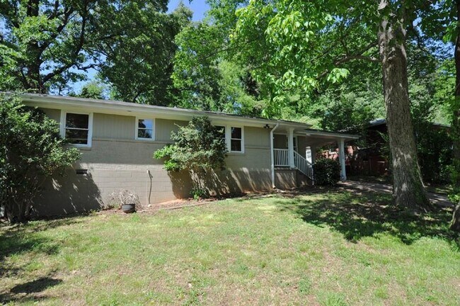 Building Photo - 3BR Near East Atlanta Village