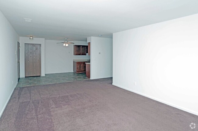 Fraser Pointe Manor Apartments Mi Interior Photo Fraser Pointe Manor