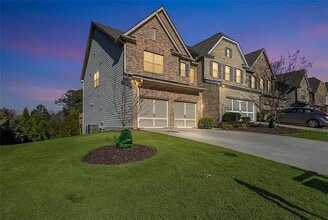 Building Photo - 7065 Post Pk Wy