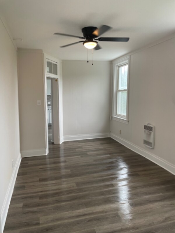 Building Photo - 4710 Schley Ave