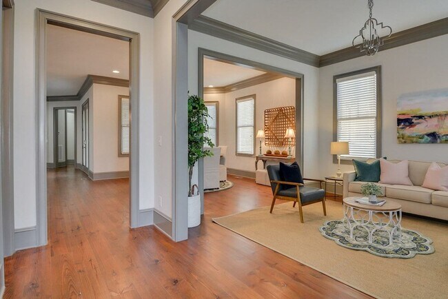 Foto del edificio - 3057 Leaning Oak Way