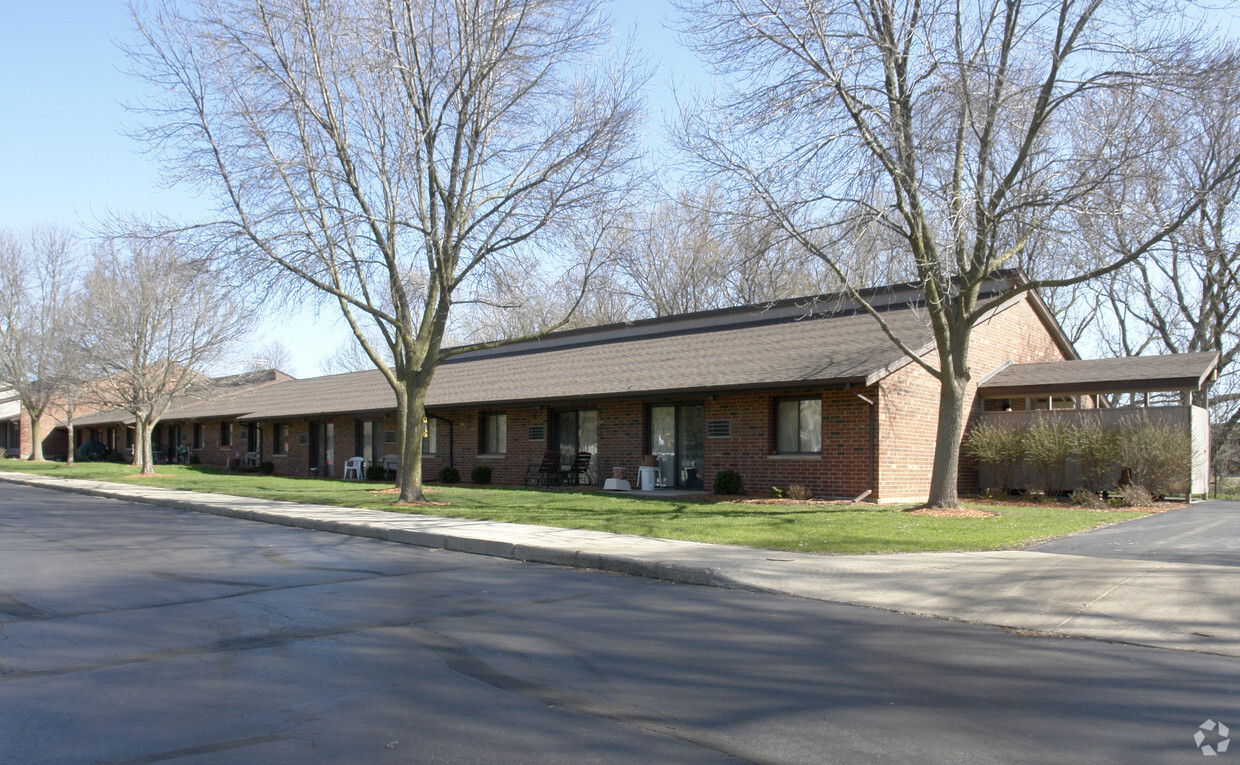 Primary Photo - The Villager Apartments