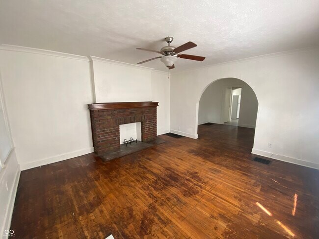 Foto del edificio - 5275 N College Ave