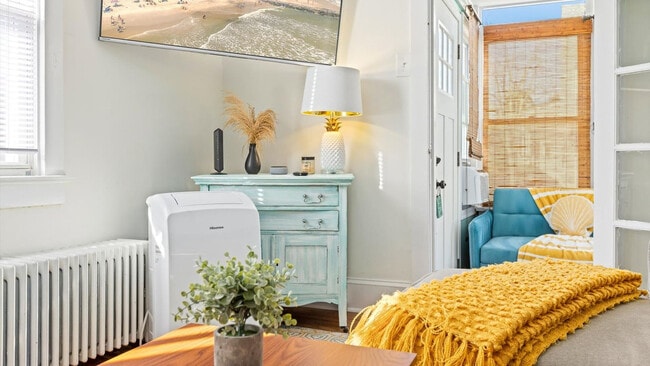 Building Photo - 101 West Ave