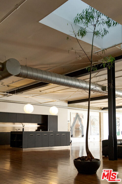Building Photo - 500 Molino St