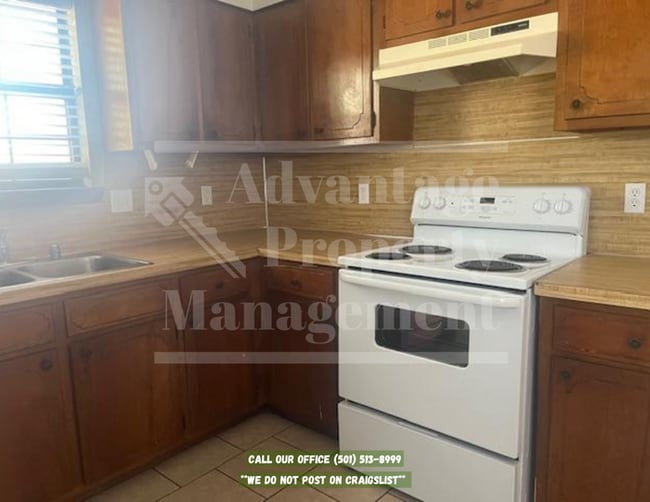 Foto del edificio - 1225 Woodside Dr