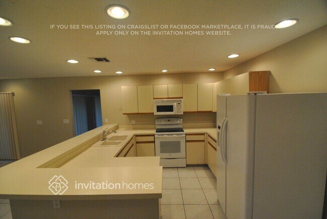 Foto del edificio - 301 SW 27th Ave