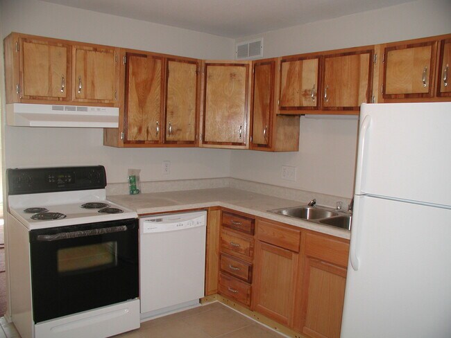 18863 KITCHEN - 18863 E Wigwam Dr
