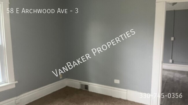 Foto del edificio - 58 E Archwood Ave