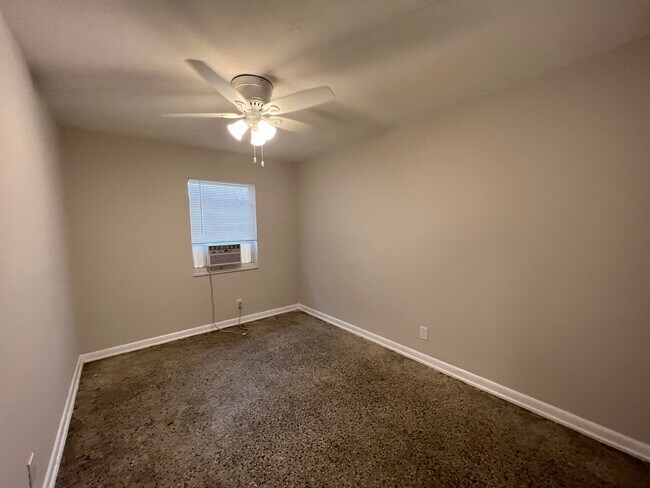 Foto del edificio - 908 14th St