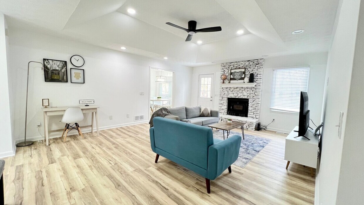 Foto principal - 1875 Terrace Lake Dr