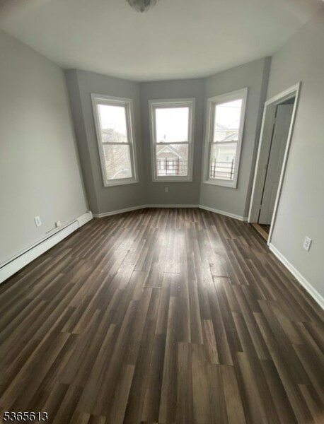 Foto del edificio - 650 S 18th St