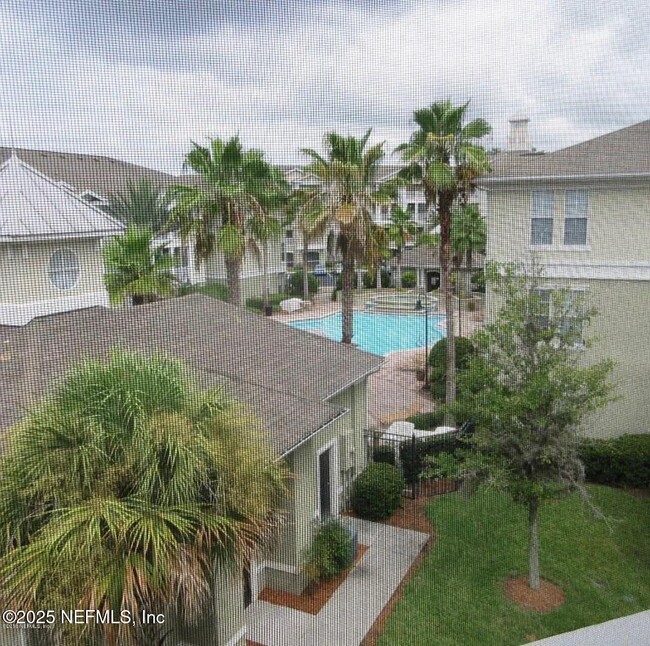 Building Photo - 1300 Riverplace Blvd