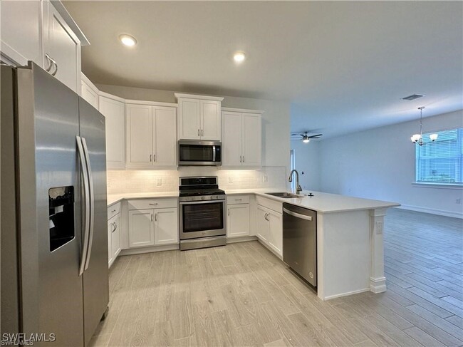 Foto del edificio - 43860 Blue Heron Ln