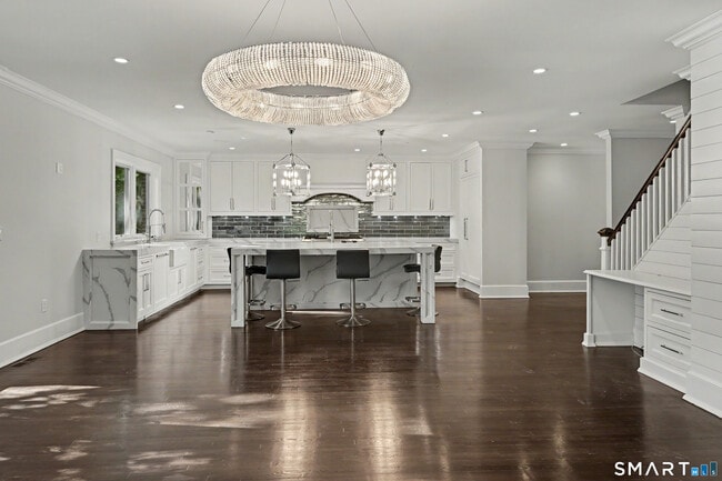 Foto del edificio - 30 Brookridge Dr