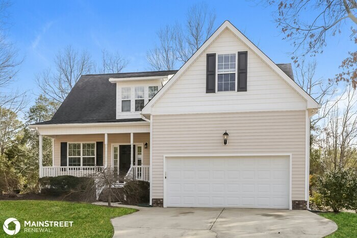 Primary Photo - 129 GREEN WAY, FOUR OAKS, NC 27524