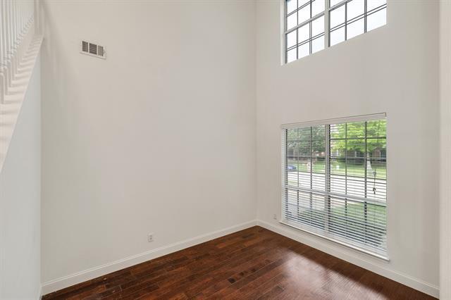 Foto del edificio - 5555 Sky Ridge Dr