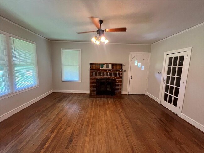 Foto del edificio - 1269 Carlton Acres W