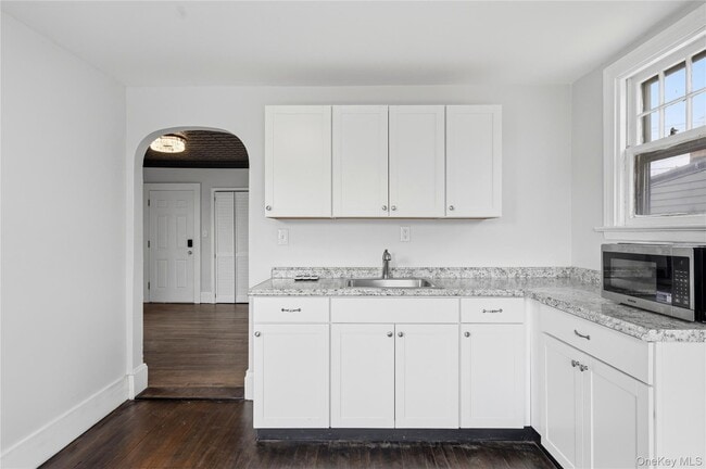 Foto del edificio - 45 S Robinson Ave