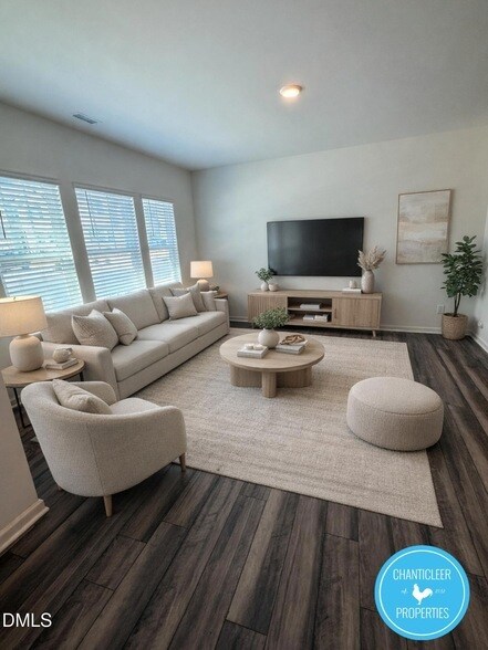 Foto del edificio - 329 Spaight Acrs Wy