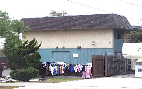 Building Photo - 251 Naples St