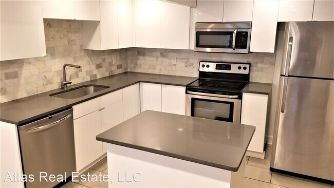 Foto del edificio - 1566-1568 Youngfield St