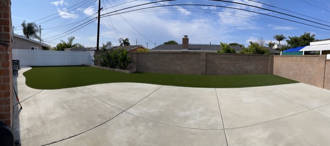 Building Photo - 5783 Los Angeles Way