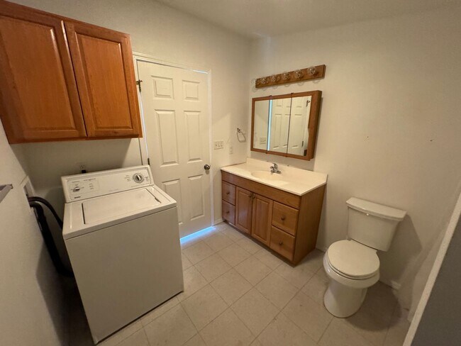 Foto del edificio - 5800 E Beaver Ave