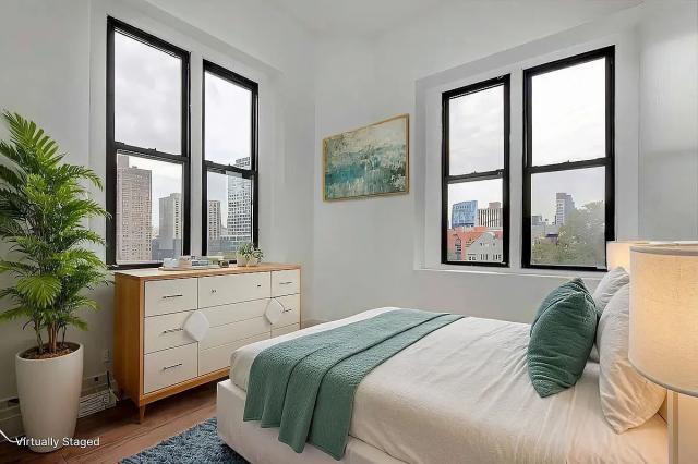 Foto del edificio - 3 bedroom in New York NY 10002