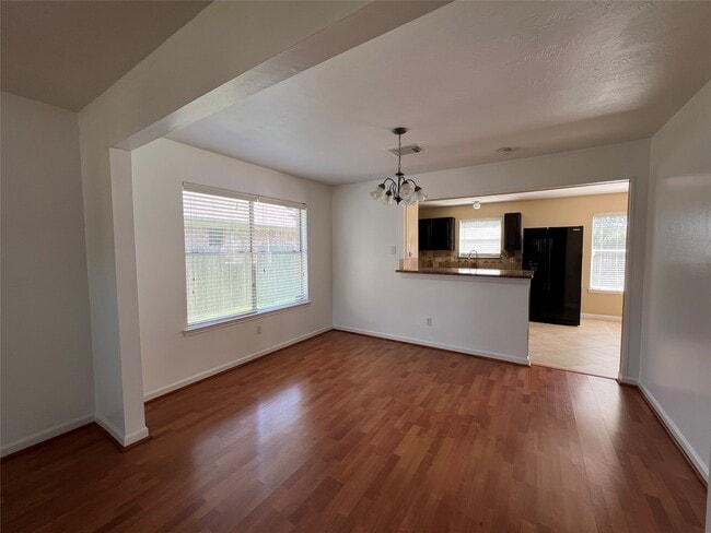 Building Photo - 8411 Tamayo Dr