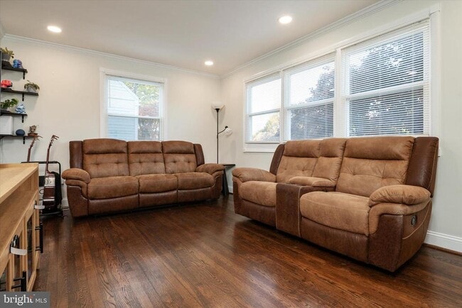 Foto del edificio - 741 Silver Creek Rd