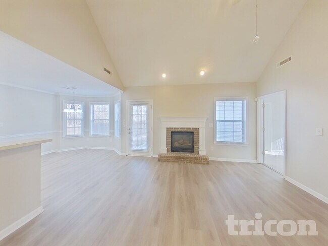 Foto del edificio - 21 Riva Ridge Ln