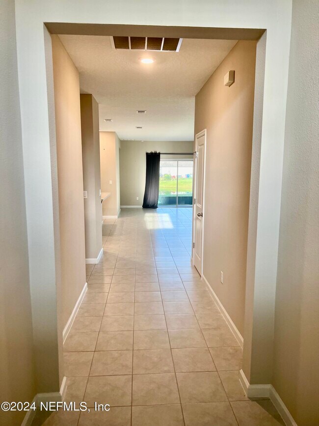 Foto del edificio - 10840 Peacock Landing Ct