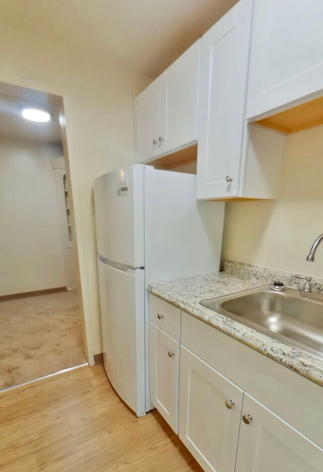 Foto del edificio - Hoodridge Hall Apartments and Townhomes