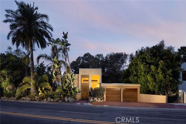 Foto principal - 865 Balboa Ave