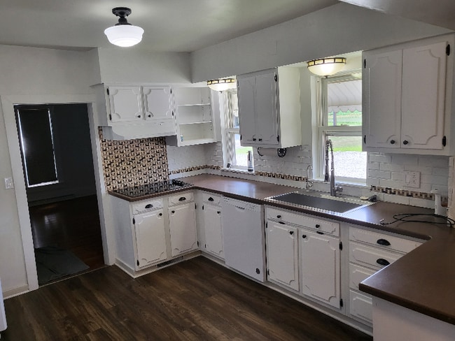 Building Photo - 19573 Co Rd 146