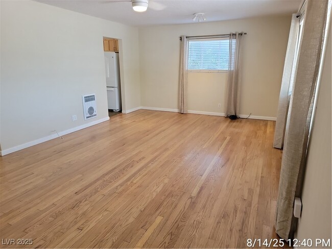 Building Photo - 1312 Darmak Dr