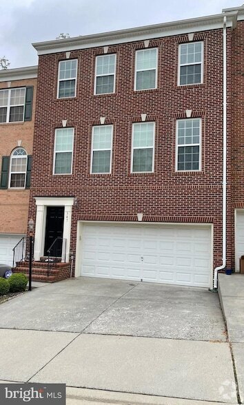 Building Photo - 347 Caldwell Terrace SE