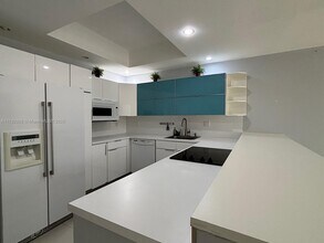 Building Photo - 500 Three Islands Boulevard