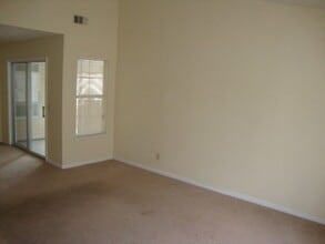 Building Photo - 930 Piercefield Dr