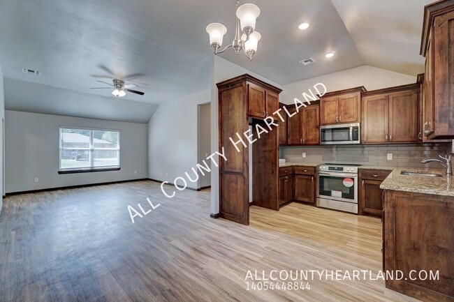 Foto del edificio - 211 E Forster Ln