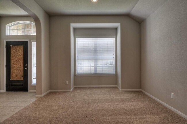 Building Photo - 21206 Flowering Dogwood Cir