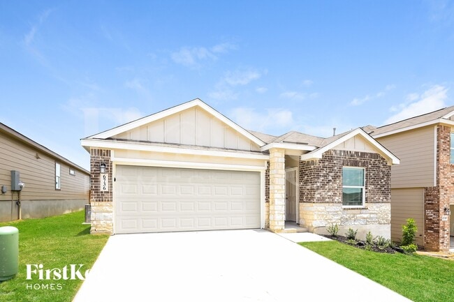 Foto del edificio - 6736 Arid Wy