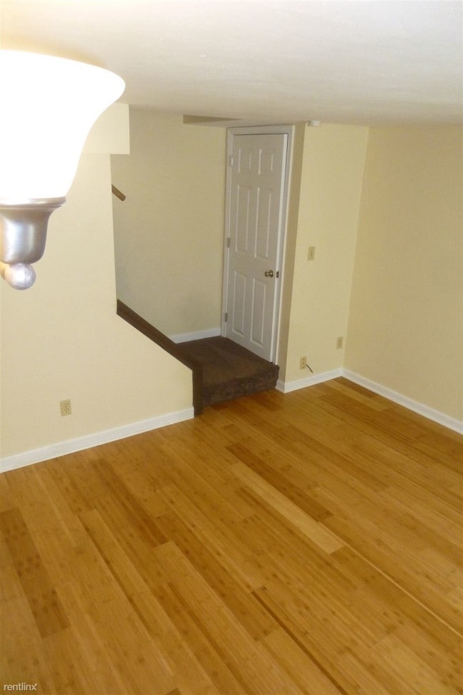 Foto del edificio - 1666 Relative Dr