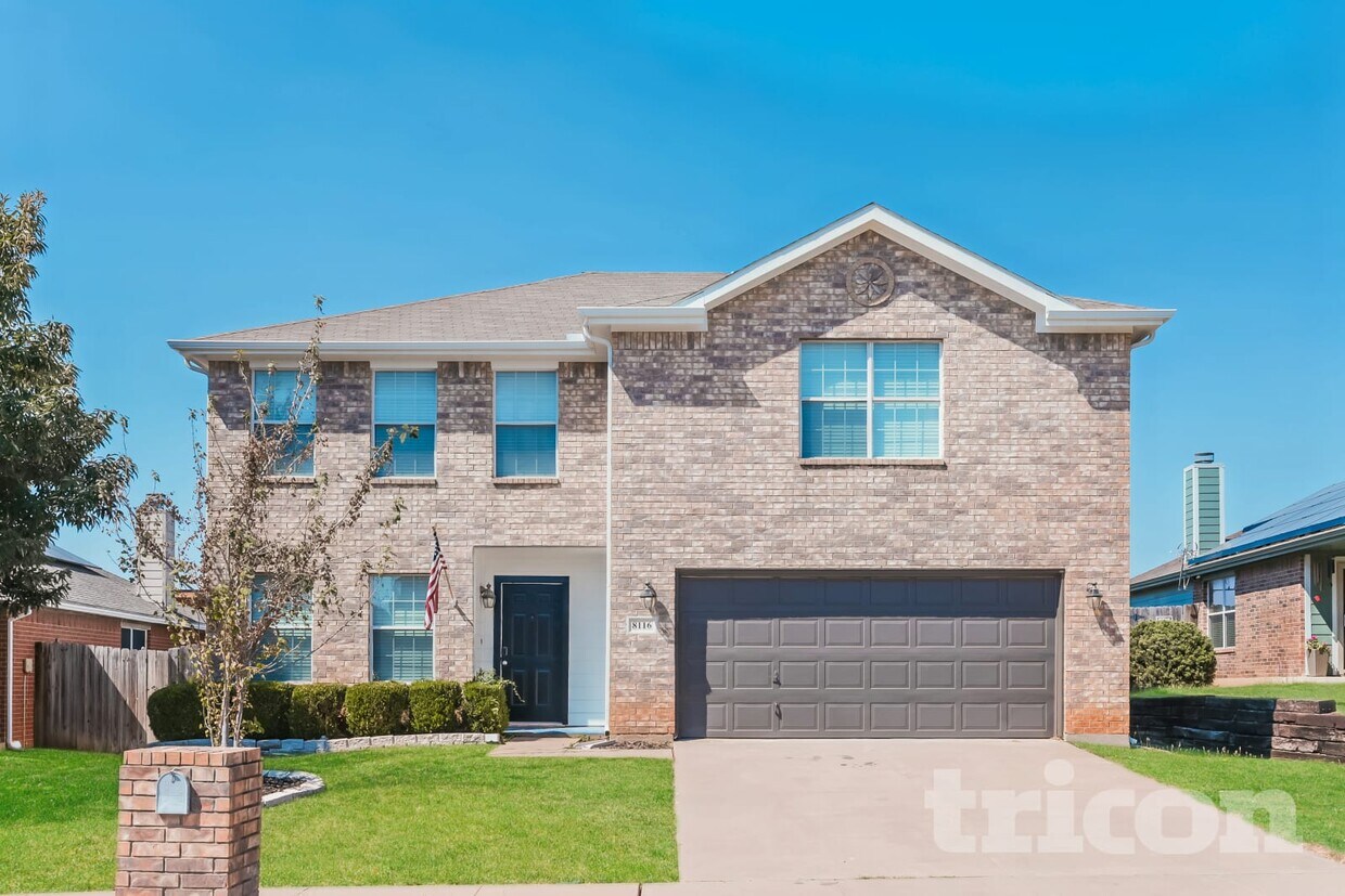 Primary Photo - 8116 Cutter Hill Ave