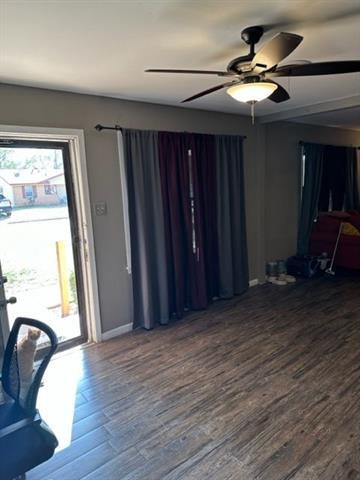 Foto del edificio - 3266 Sherry Ln