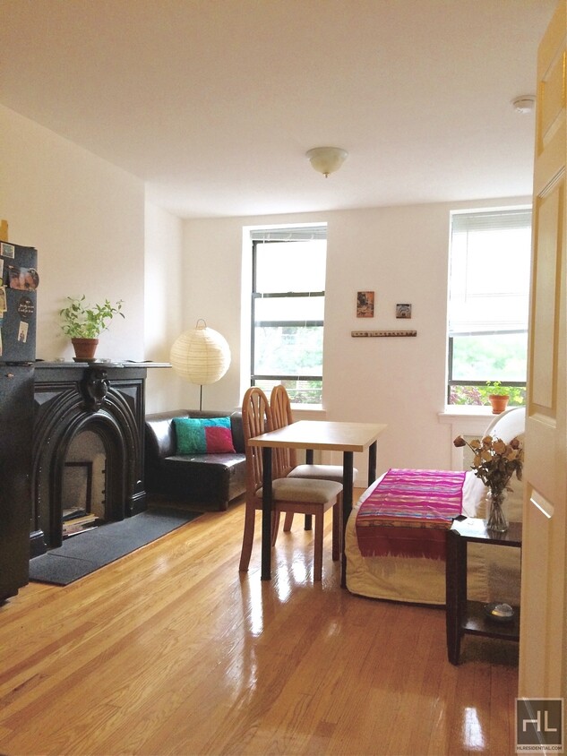 Primary Photo - FRANKLIN STREET